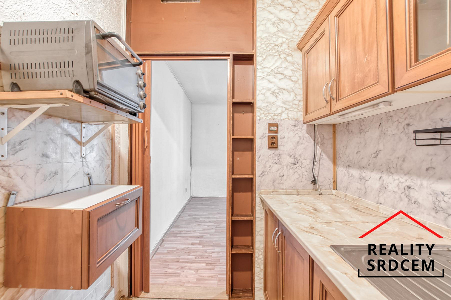 Pronájem bytu 1+kk 31 m² – fotografie 2