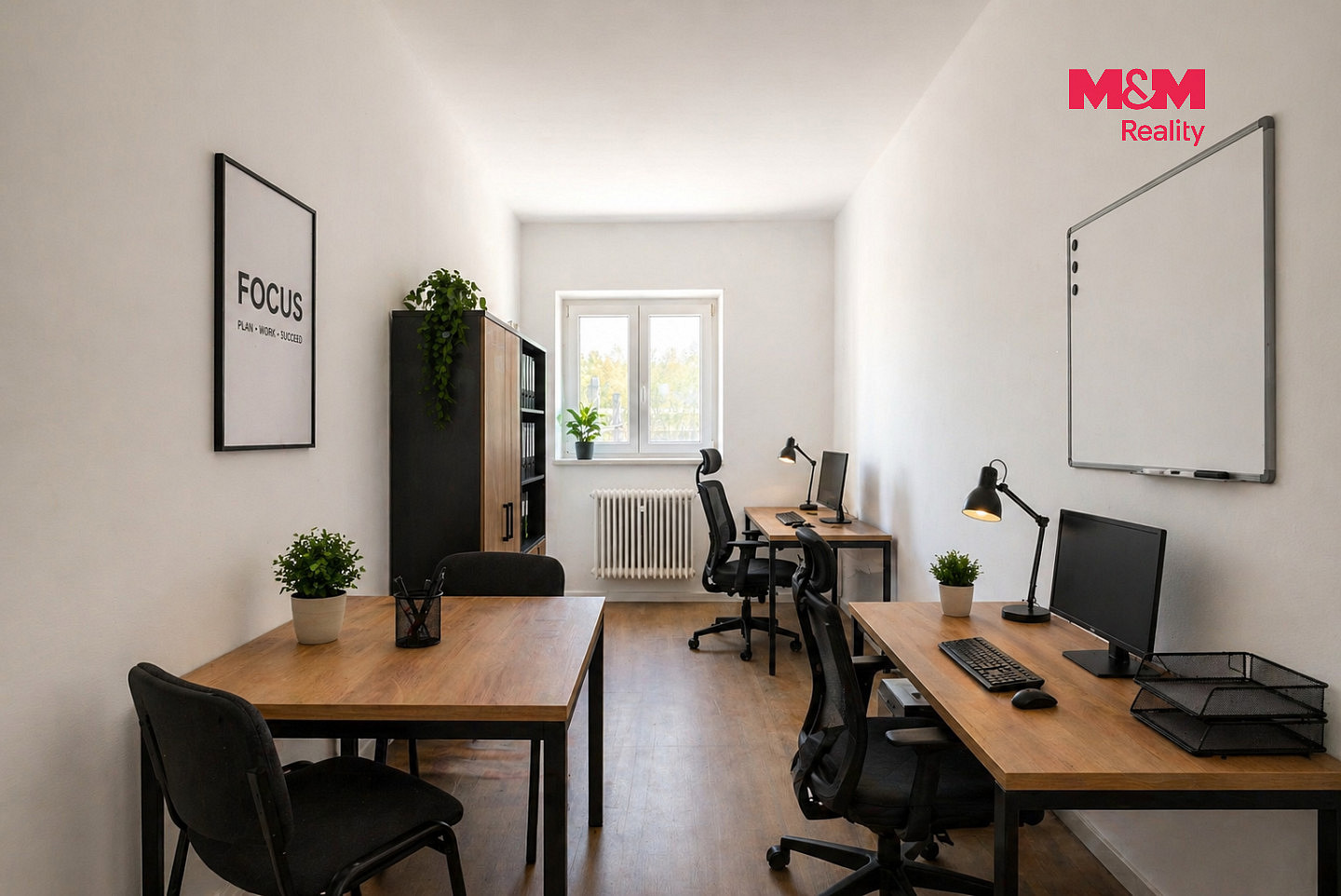 Prodej nájemního domu, činžáku 1 121 m²