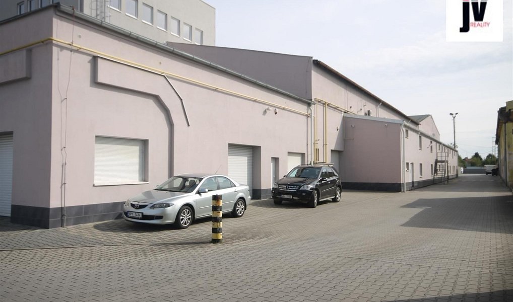 Pronájem skladovacích prostor 2 735 m², Plzeň – náhled fotky 2