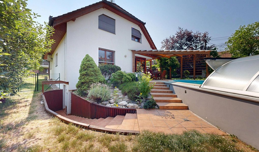 Prodej domu 220 m² s pozemkem 810 m², Brno – náhled fotky 3