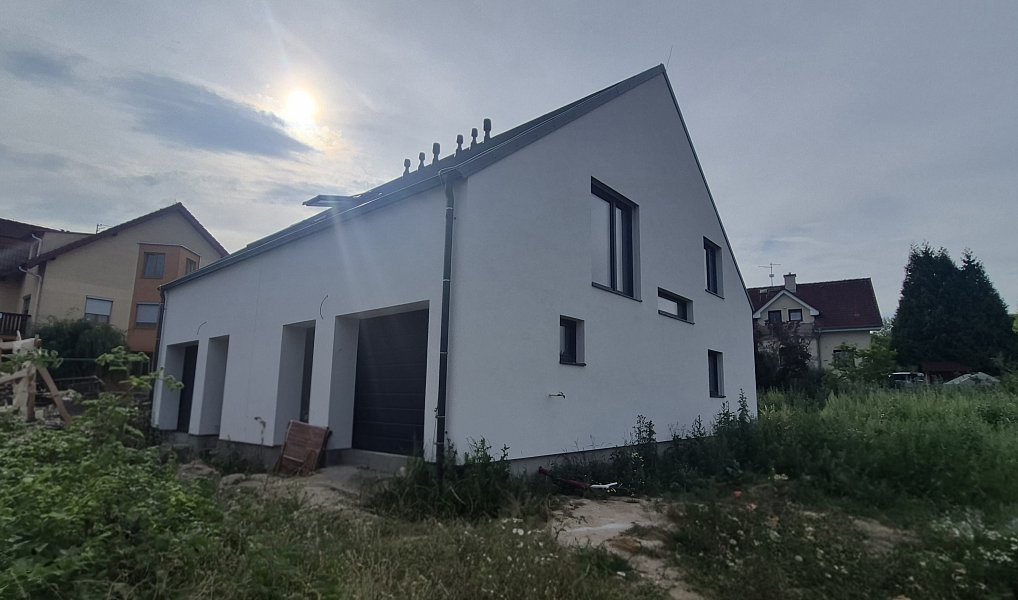 Prodej domu 126 m² s pozemkem 328 m², Tlučná – náhled fotky 2
