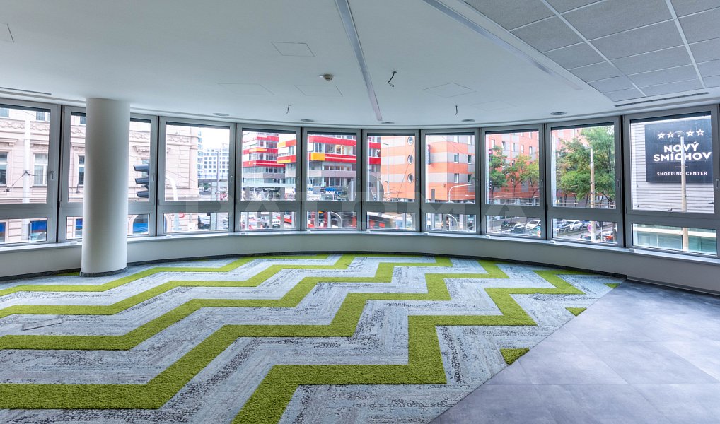 Pronájem kanceláře 379 m², Praha – náhled fotky 2
