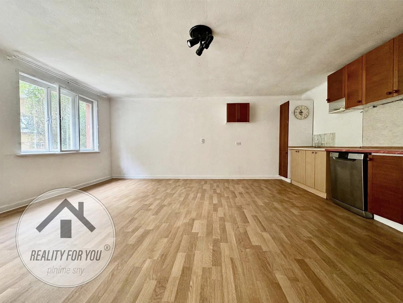 Prodej domu 220 m² s pozemkem 529 m² – fotografie 5