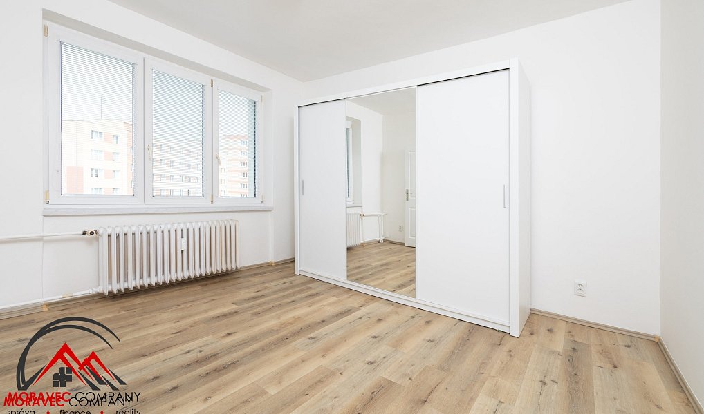 Pronájem bytu 3+1 72 m², Krnov – náhled fotky 8