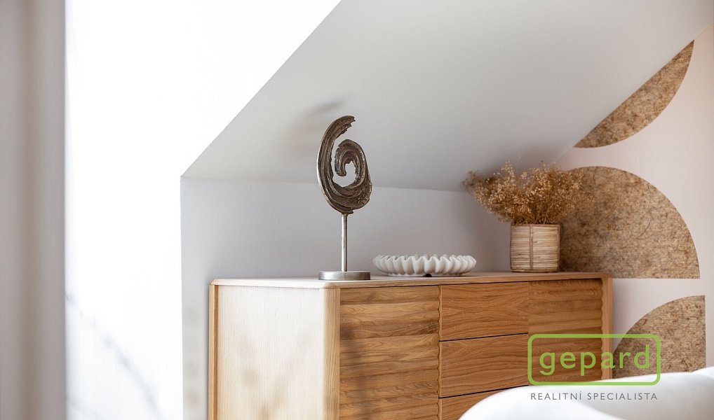 Prodej bytu 2+1 97 m², Praha – náhled fotky 21