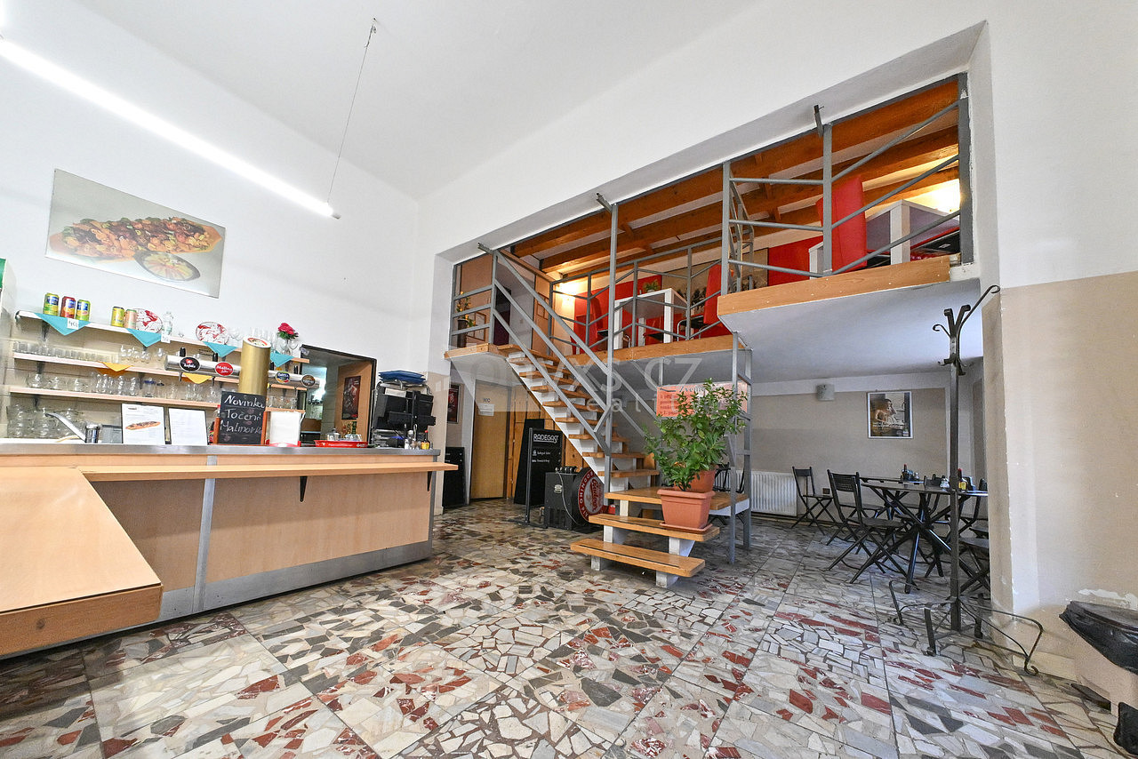 Prodej restaurace 296 m² – fotografie 2