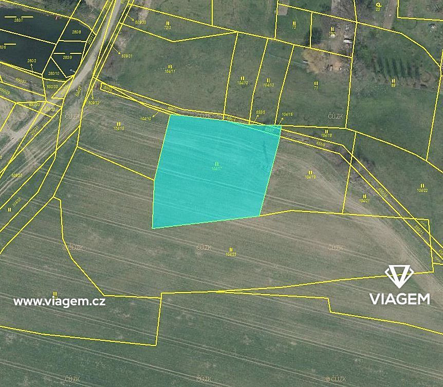 Pole 3 381 m², Podíl 8 % o výměře 282 m² – pohled 2