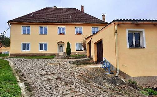 Pronájem bytu 2+1 82 m², Nové Dvory, okres Litoměřice