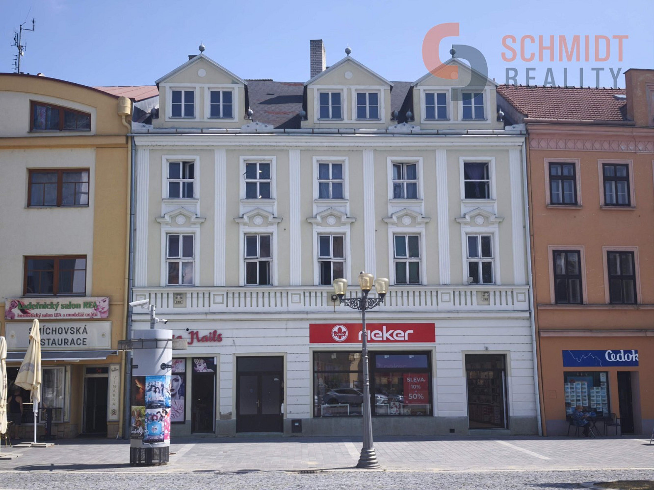 Prodej nájemního domu, činžáku 663 m²