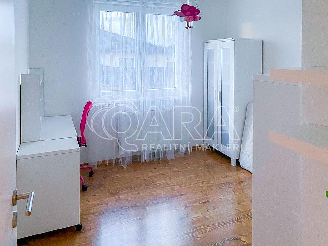 Pronájem domu 100 m² s pozemkem 365 m² — photo 4