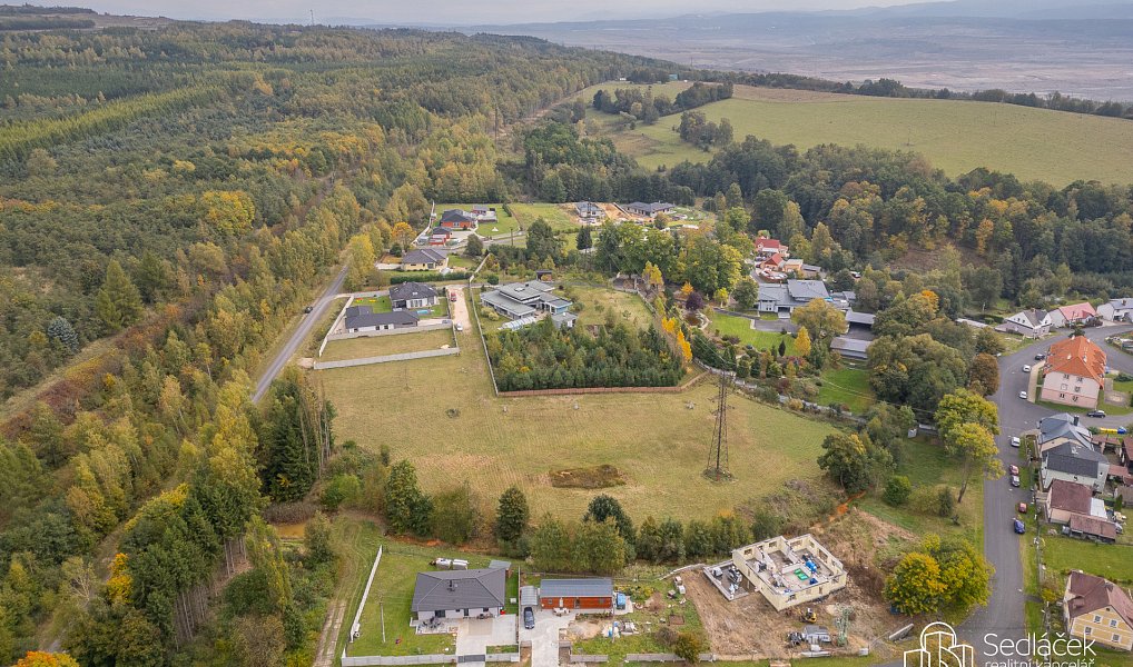Prodej stavebního pozemku 1 001 m², Lomnice – náhled fotky 5