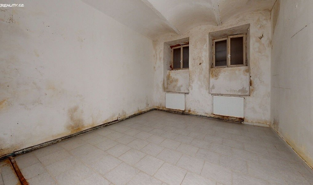 Prodej obchodních prostor 69 m², Karlovy Vary – náhled fotky 5