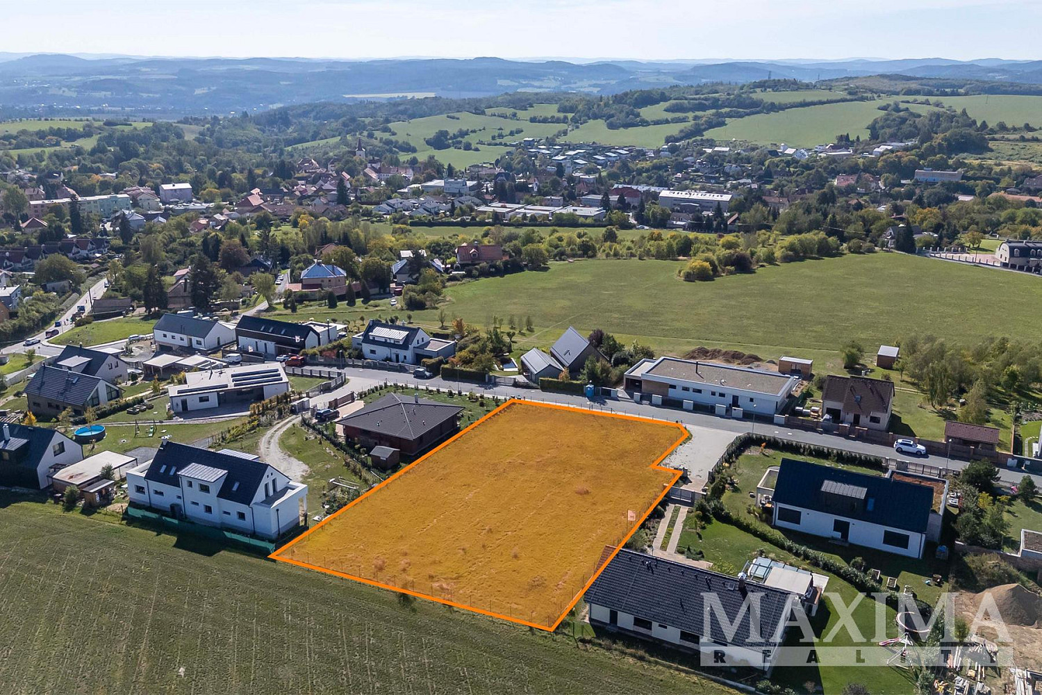 Prodej stavebního pozemku 2 269 m²