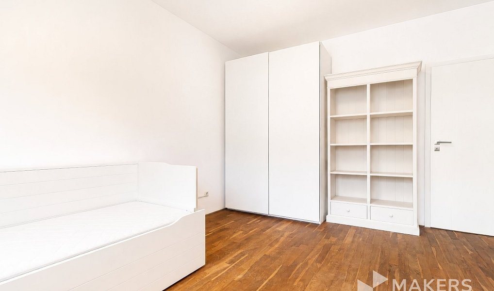 Pronájem bytu 3+kk 100 m², Praha – náhled fotky 9
