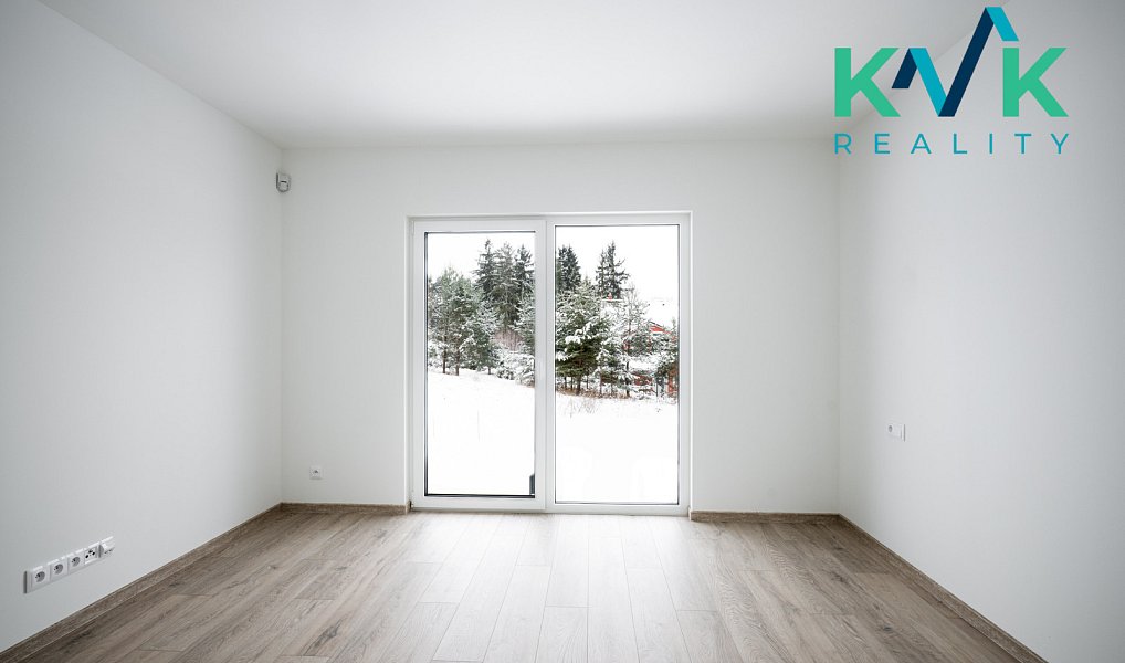 Prodej domu 160 m² s pozemkem 690 m², Sadov – náhled fotky 12