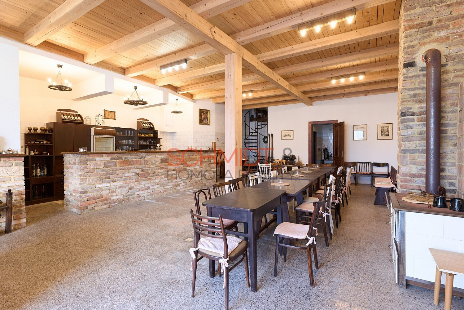Prodej výrobních prostor 1 612 m² – fotografie 2