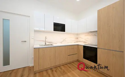 Pronájem bytu 2+kk 40 m², Zelenky-Hajského, Praha 3 - Žižkov