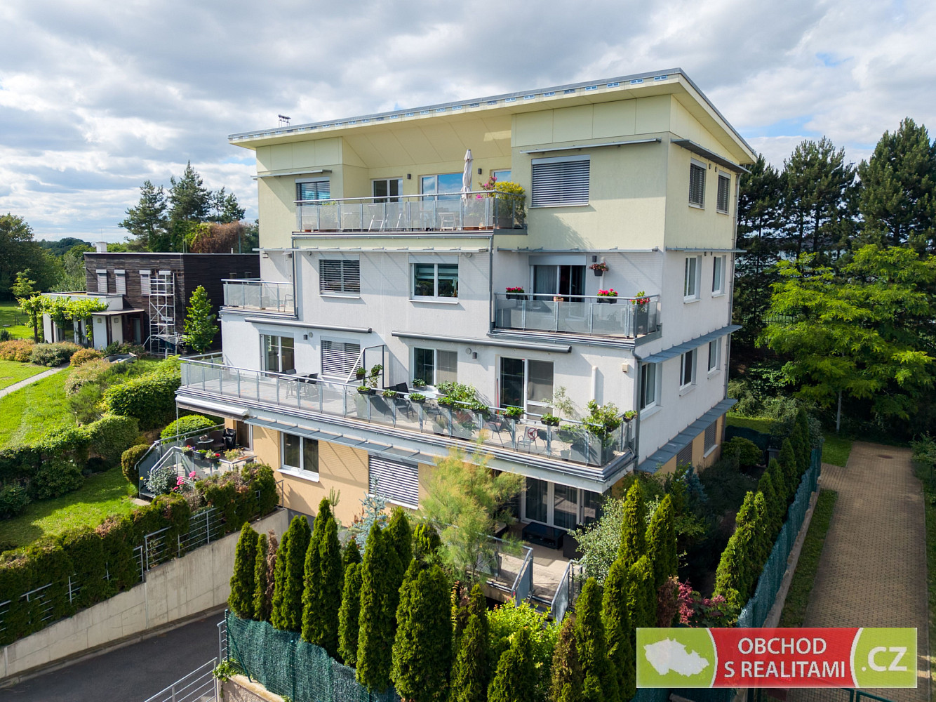 Prodej bytu 3+kk 73 m² – pohled 3