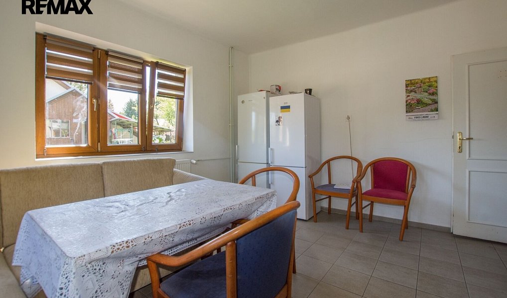 Prodej domu 250 m² s pozemkem 978 m², Stachy – náhled fotky 12