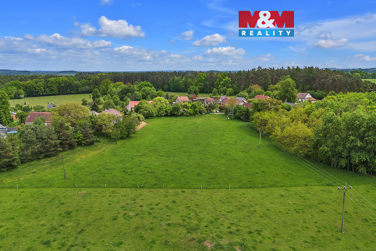 Prodej stavebního pozemku 5 738 m²