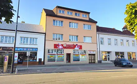 Pronájem obchodních prostor 140 m², Masarykovo náměstí, Letovice, okres Blansko
