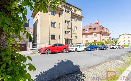Pronájem bytu 2+1 68 m², 5. května, Karlovy Vary - Drahovice