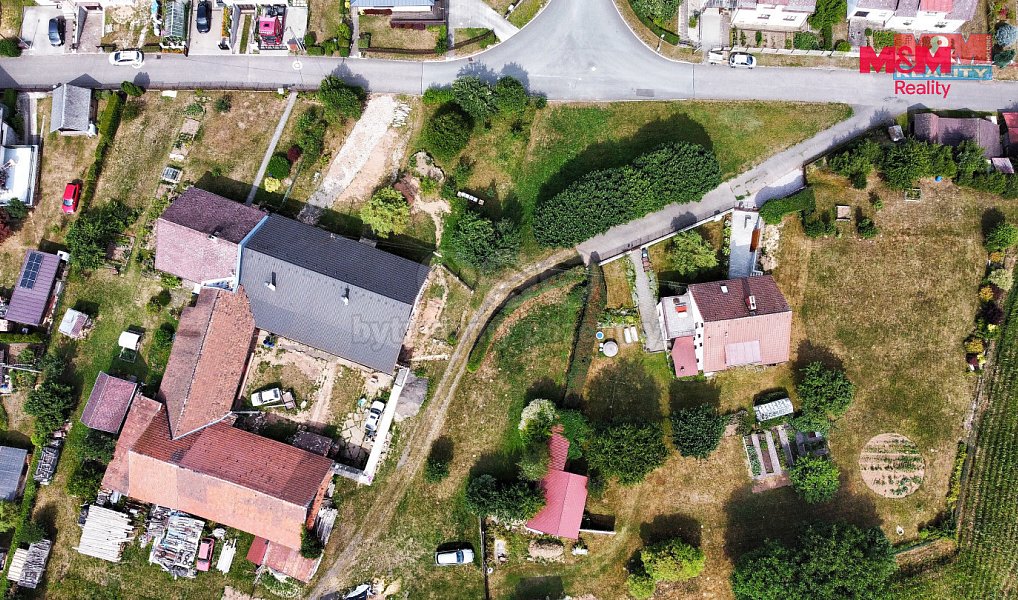 Prodej zahrady 717 m², Dolní Dobrouč – náhled fotky 4