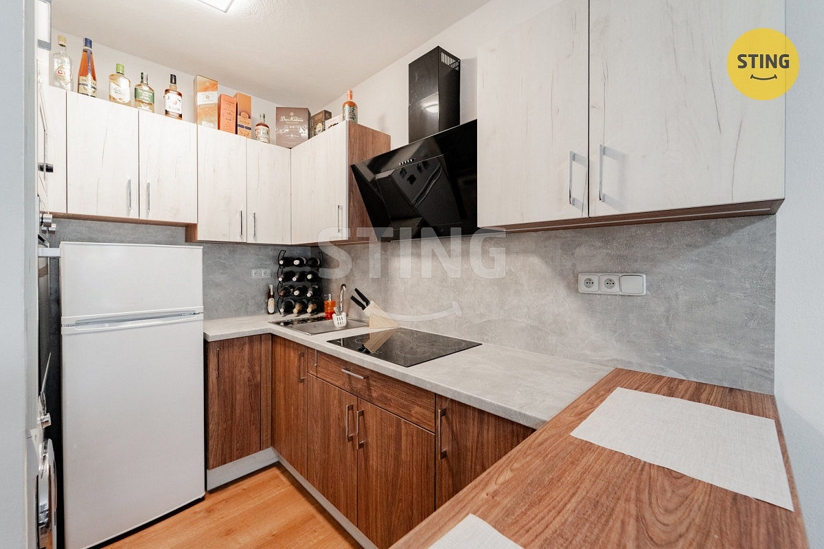 Pronájem bytu 2+kk 36 m² – fotografie 3