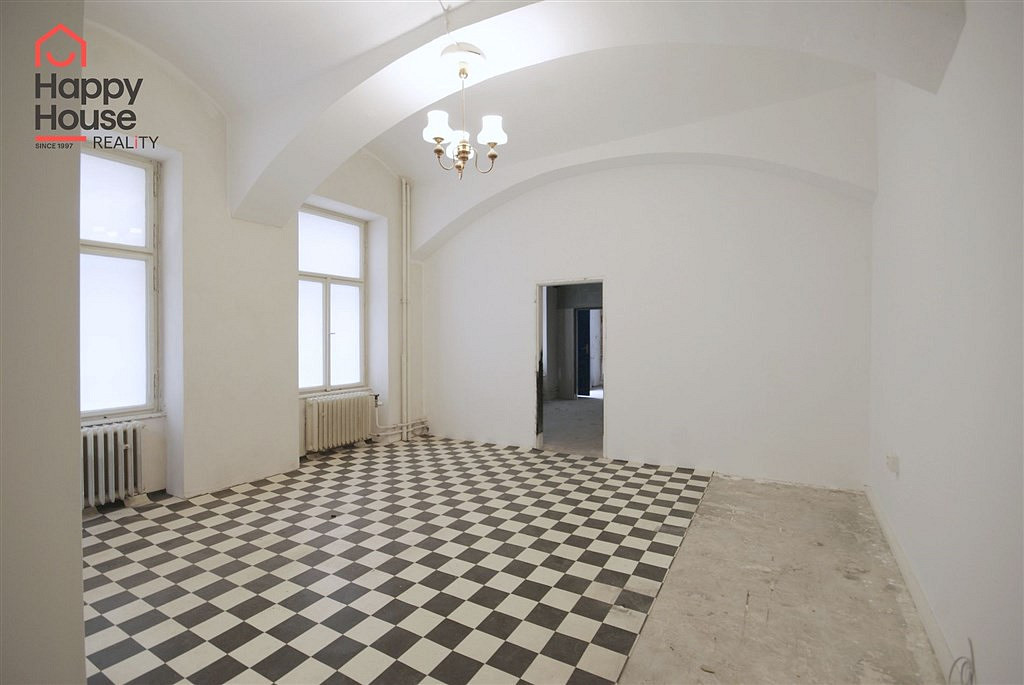 Pronájem kanceláře 87 m² — photo 2