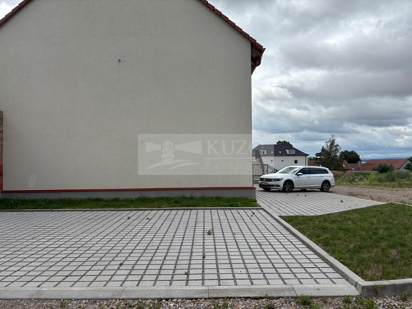 Pronájem komerčního pozemku 13 m²