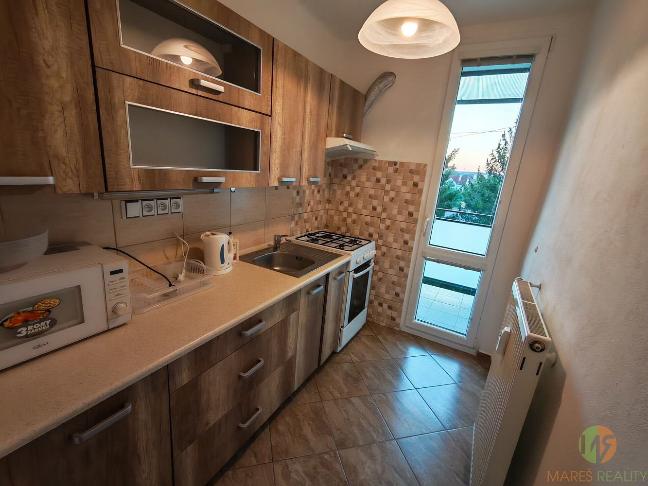 Pronájem bytu 2+1 52 m² – fotografie 3