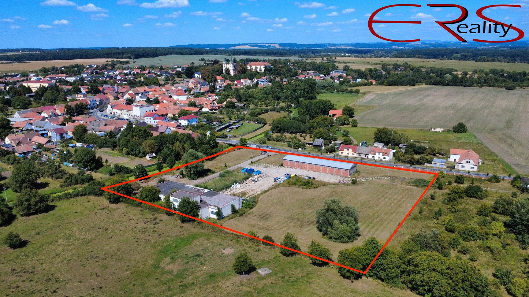 Prodej skladovacích prostor 1 320 m²
