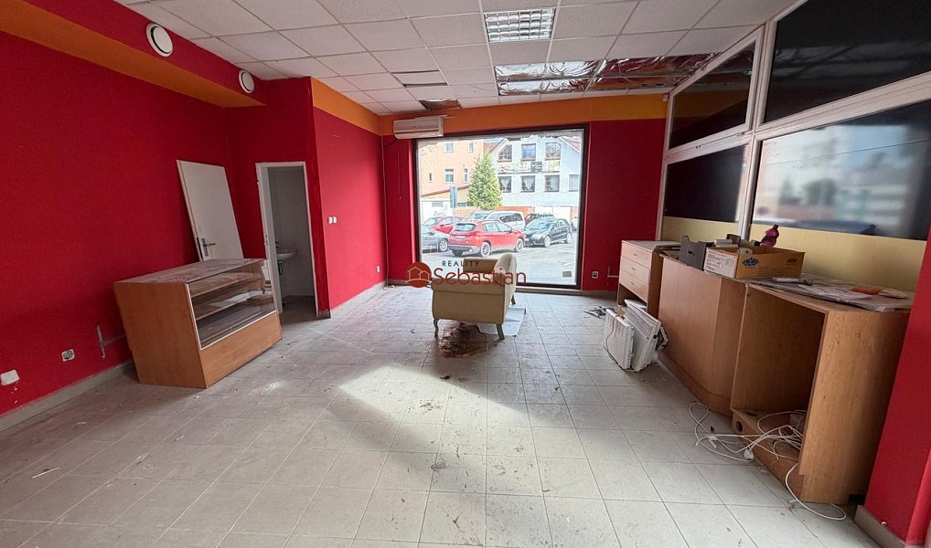Pronájem kanceláře 35 m², Litvínov – náhled fotky 3