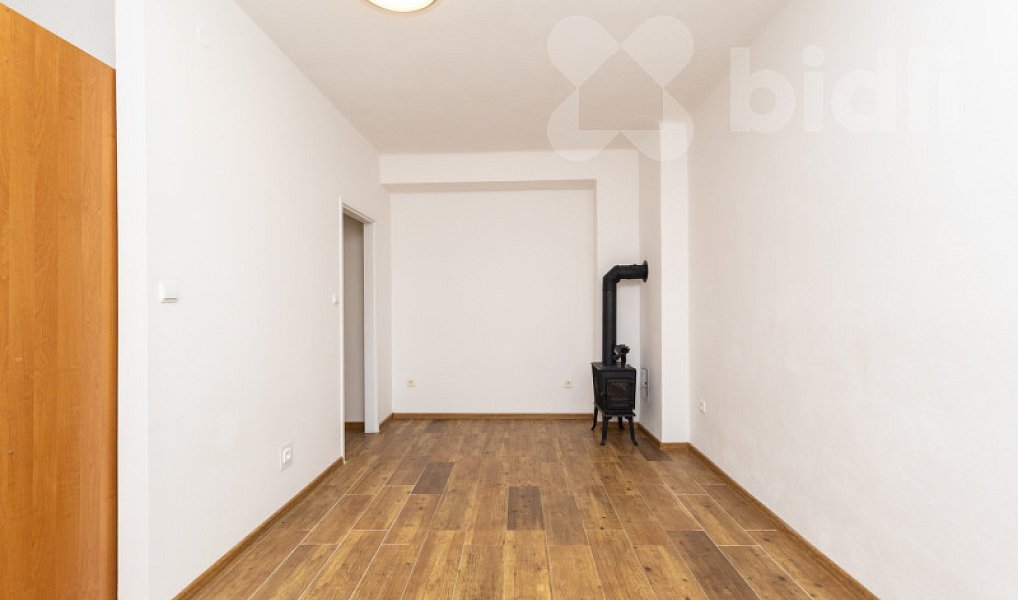 Prodej bytu 2+kk 52 m², Dešenice – náhled fotky 5