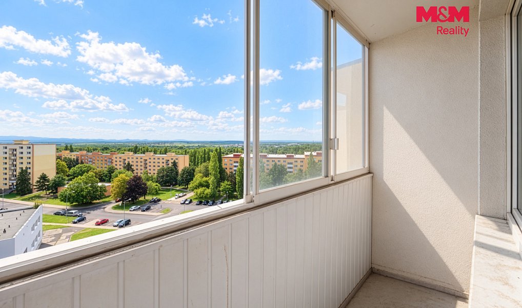 Prodej bytu 2+1 64 m², Chomutov – náhled fotky 2