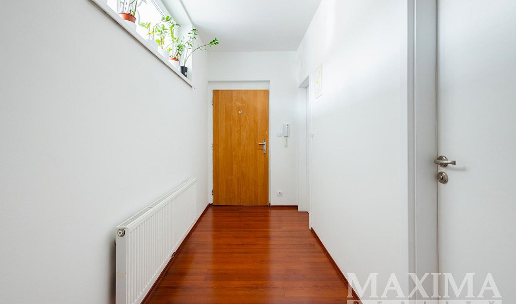 Prodej bytu 3+kk 75 m², Jinočany – náhled fotky 7