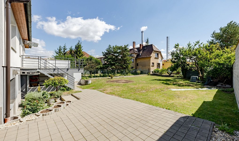 Pronájem domu 175 m² s pozemkem 722 m², Kunovice – náhled fotky 24