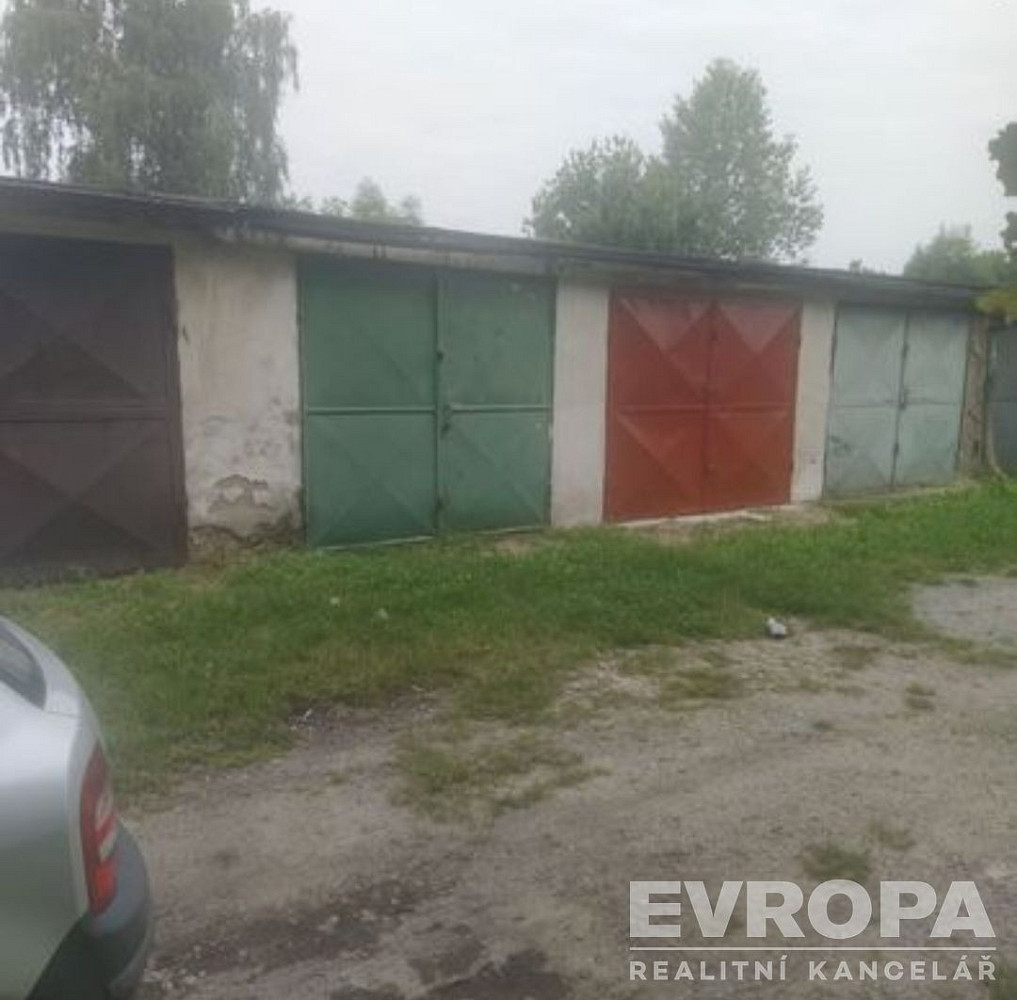 Pardubice, Semtin, garáž, 19 m2, pronájem – fotografie 4