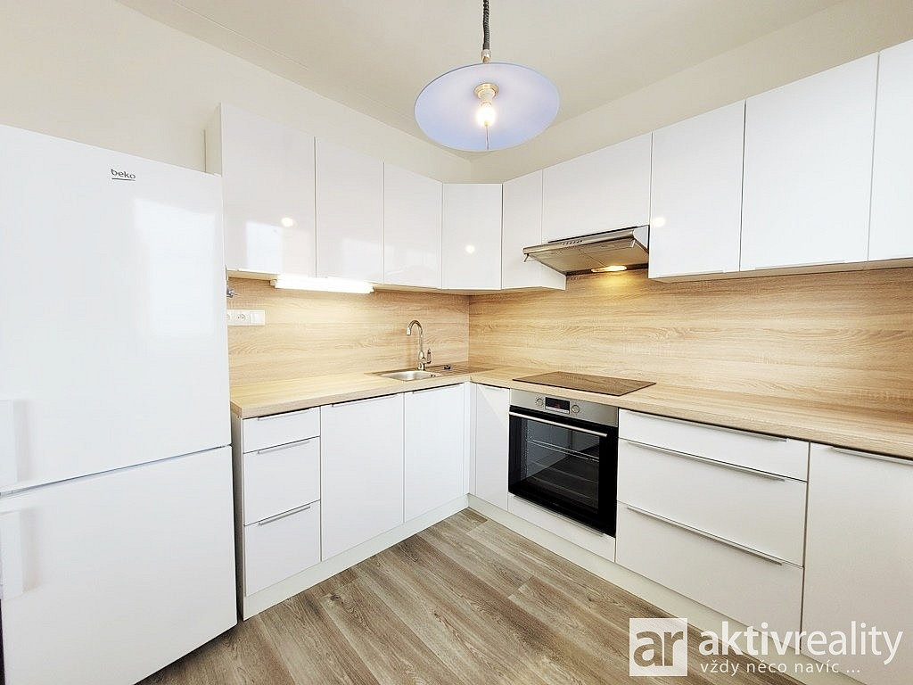 Pronájem bytu 2+1 52 m² — photo 4