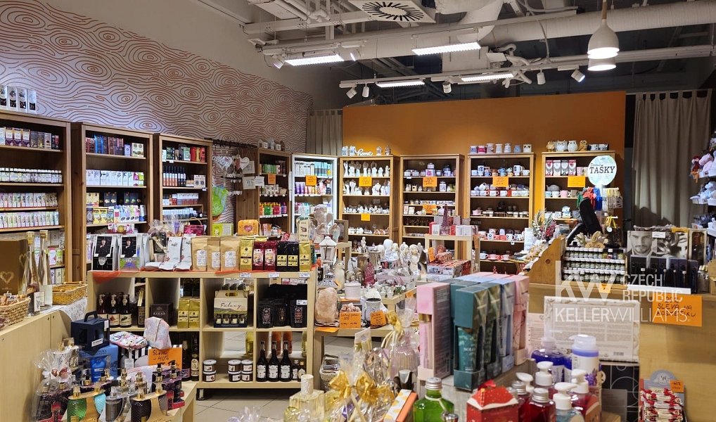 Pronájem obchodních prostor 87 m², Hradec Králové – náhled fotky 3