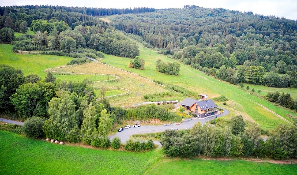 Prodej domu (jiného typu) 511 m² s pozemkem 990 m², Vrbno pod Pradědem – náhled fotky 4