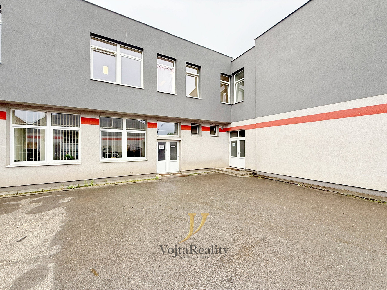 Pronájem obchodních prostor 130 m² – fotografie 5