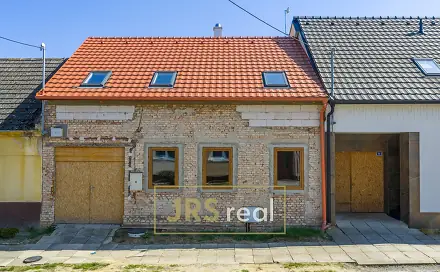 Prodej domu 527 m² s pozemkem 1 300 m², Veselí nad Moravou - Zarazice, okres Hodonín