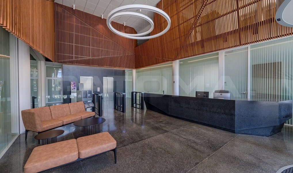 Pronájem kanceláře 622 m², Praha – náhled fotky 4