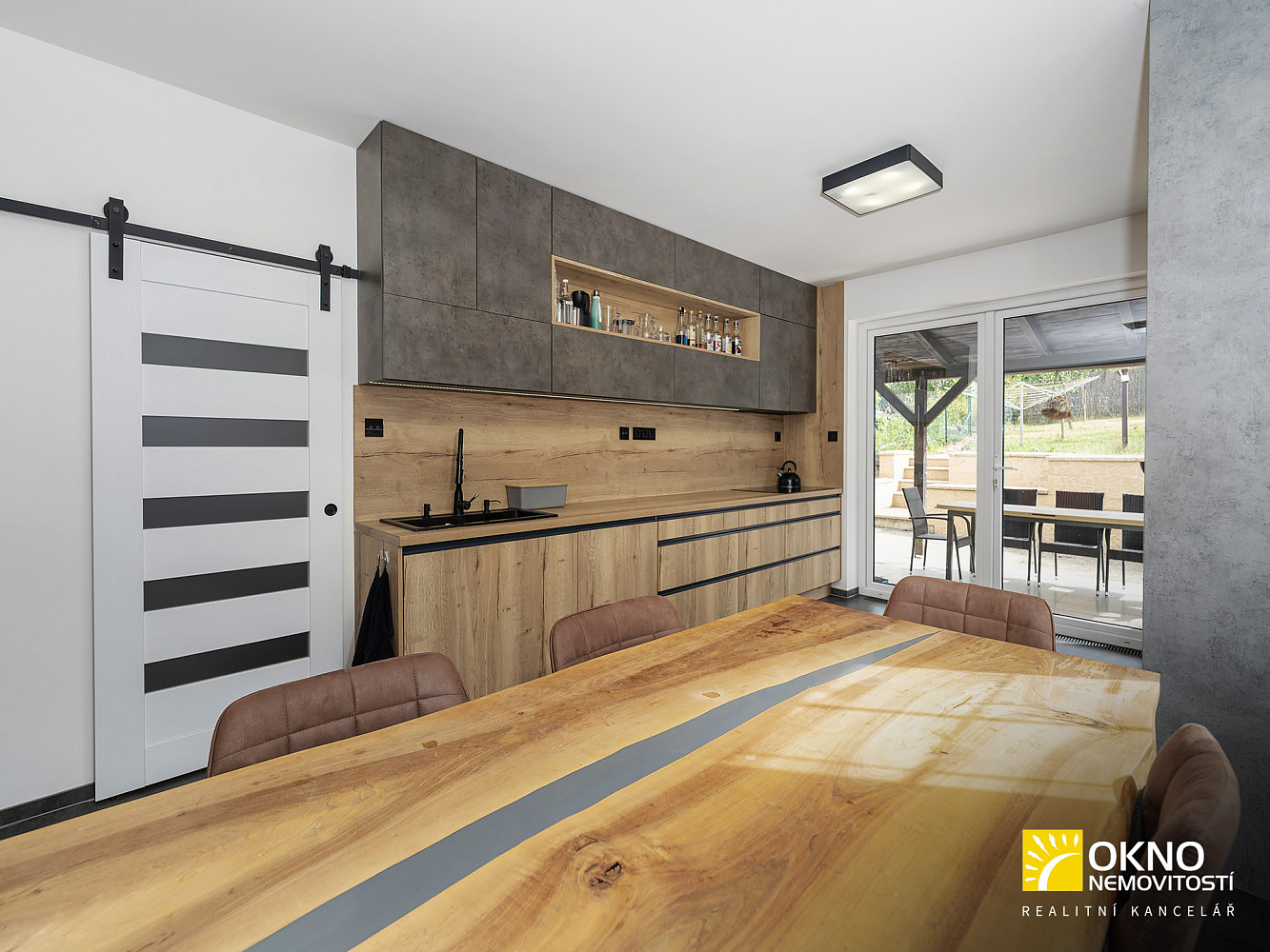Prodej domu 168 m² s pozemkem 541 m² – fotografie 3