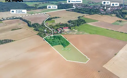 Prodej stavebního pozemku 42 137 m², Zásmuky, okres Kolín