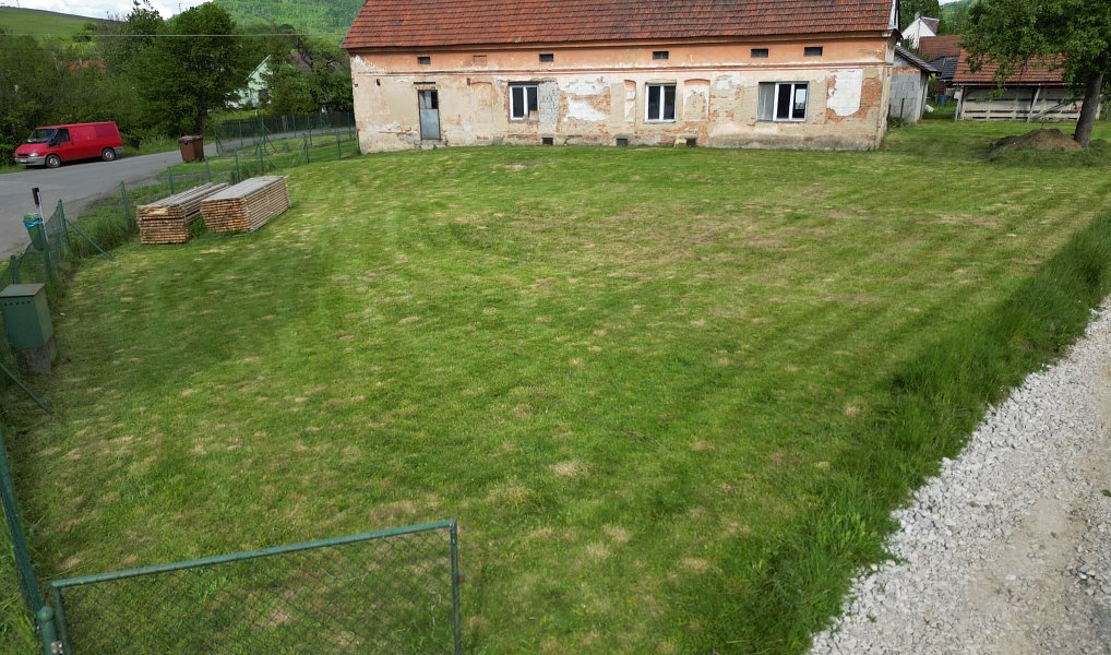 Prodej domu 352 m² s pozemkem 1 167 m², Ženklava – náhled fotky 3