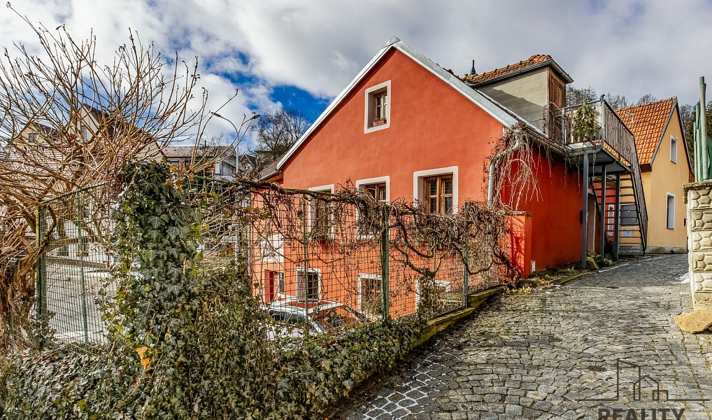 Prodej ubytovacího objektu 220 m², Český Krumlov – náhled fotky 4