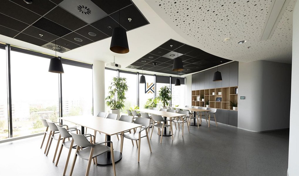 Pronájem kanceláře 902 m², Praha – náhled fotky 6