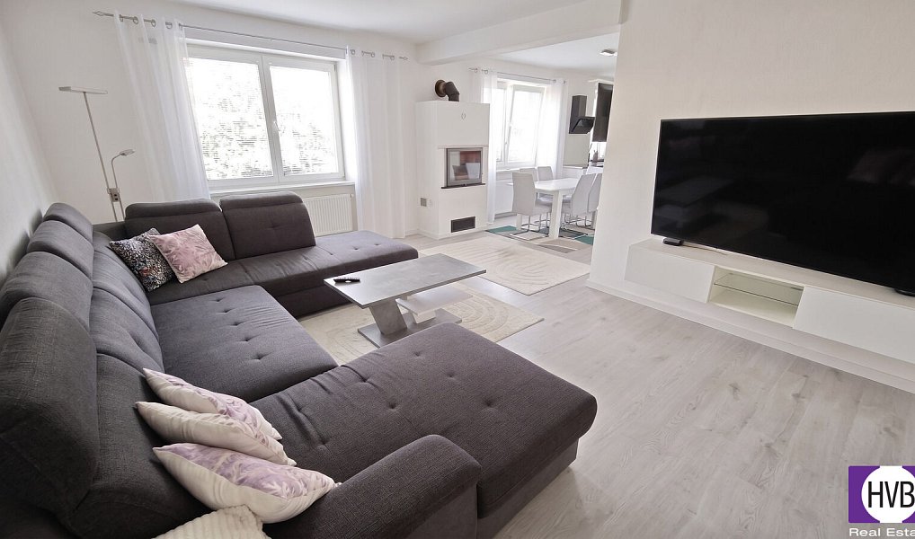 Pronájem bytu 6+kk 162 m², Praha – náhled fotky 2
